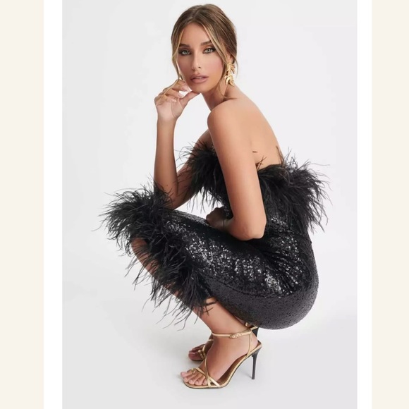 GORGEOUS NEW SEASON Lavish Alice Bandeau Dress with Feather Trim in Black Sequin - Picture 9 of 11